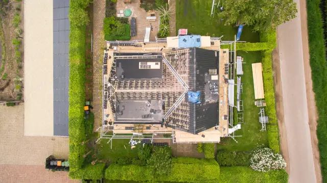 Dakrenovatieproject van Veluwer Bouw